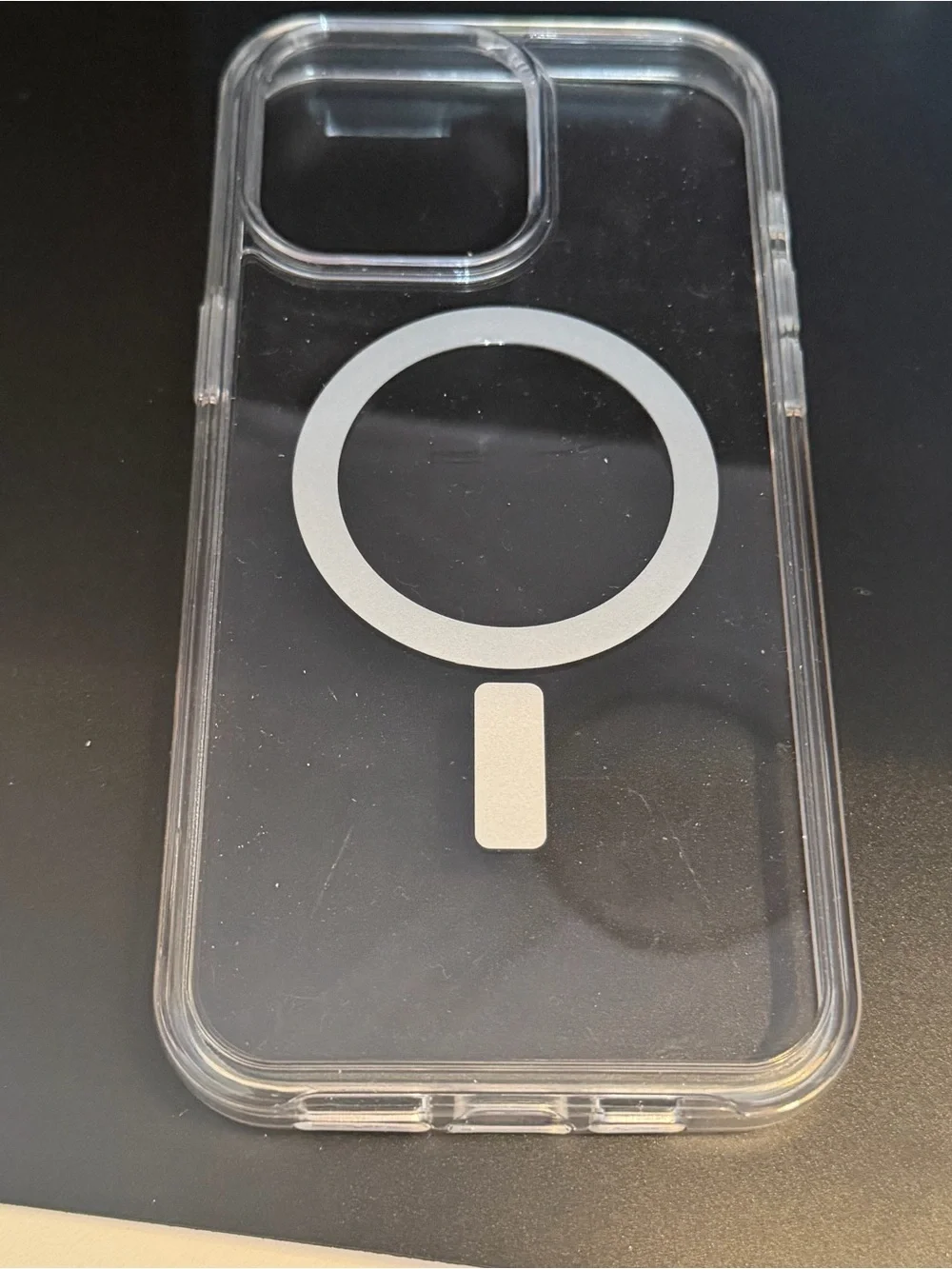 OtterBox Symmetry Series Clear MagSafe Ultra-Slim Case iPhone 15 -  NWT